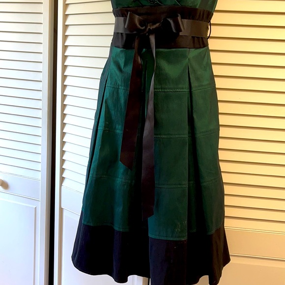 Gorgeous Green Evening Dress - Picture 3 of 15